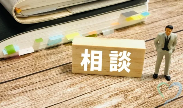 マリでの人探しは、治安の悪化やテロの脅威、情報統制などにより、個人で行うには非常に危険です。西アフリカ「マリ」の現在の治安や人探しを安全に行う方法などを、海外調査の経験豊富な当事務所が解説します。